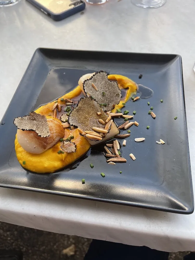 Crémeux de Carottes St Jacques Rôties Et Truffe